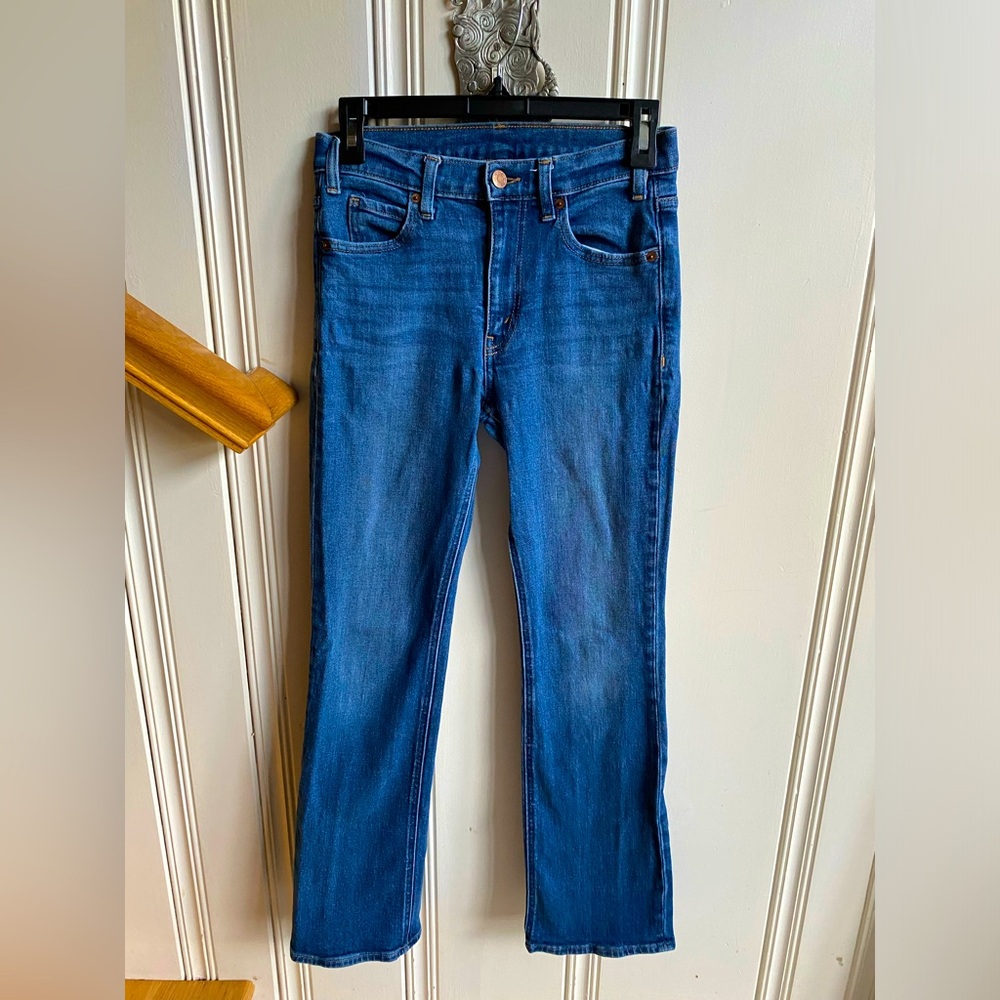 GAP Mid-rise 90s Loose Flare Jeans (Dark Indigo) - size 24